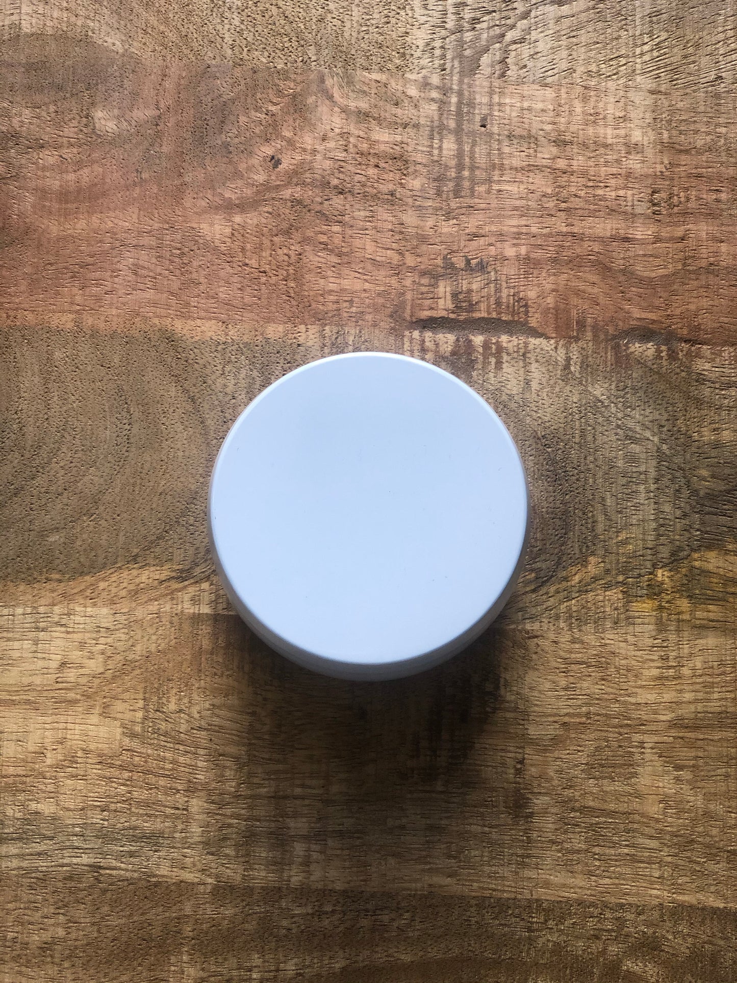 SouLuxe White 6oz. Travel Tin Candle